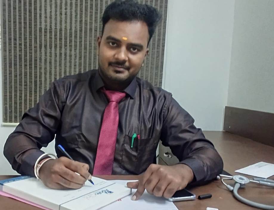 Dr. Manikandan D